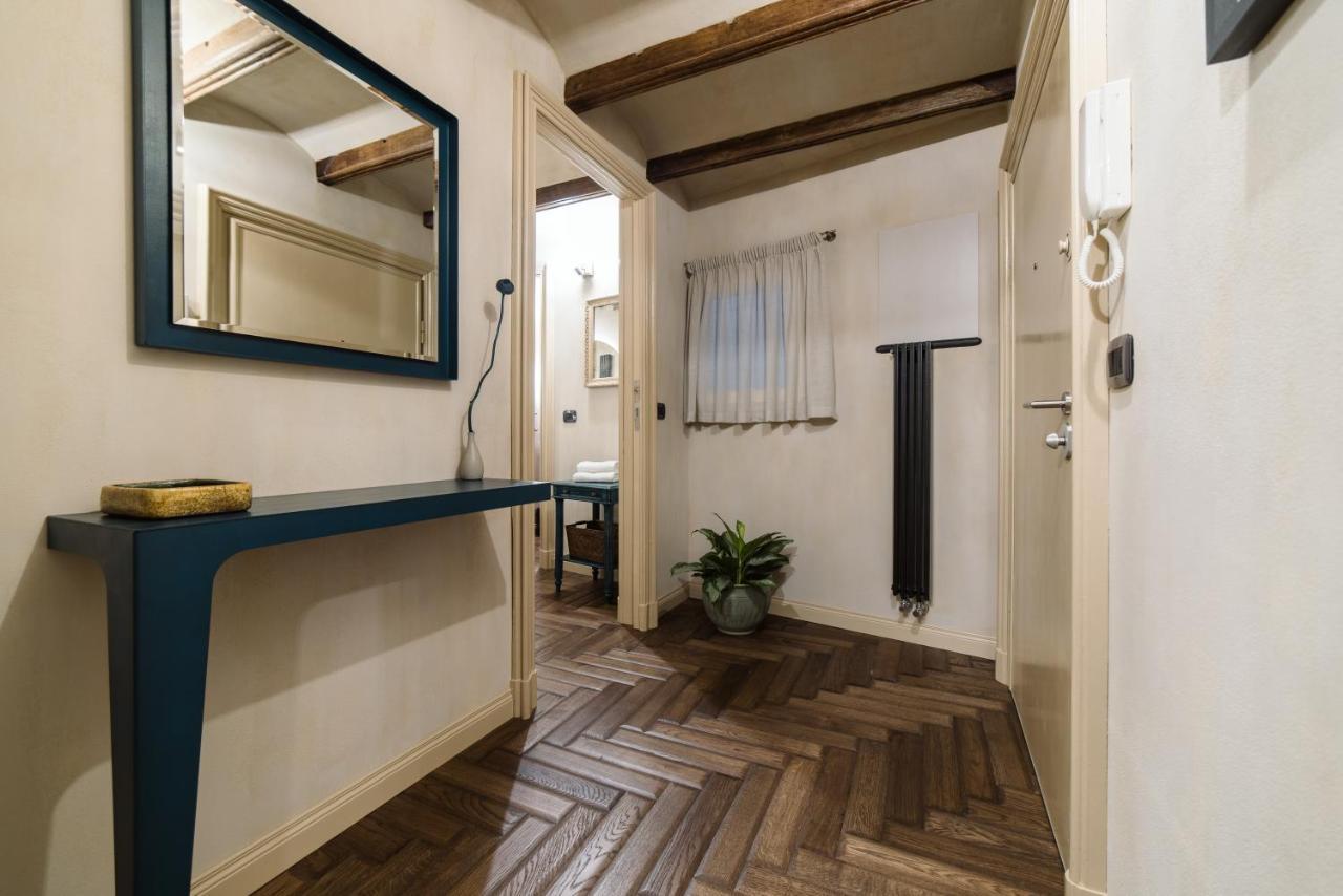 Nil Sine Deo Apartment Genoa Bagian luar foto