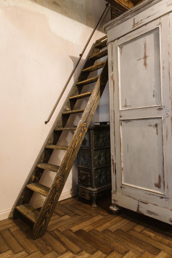 Nil Sine Deo Apartment Genoa Bagian luar foto