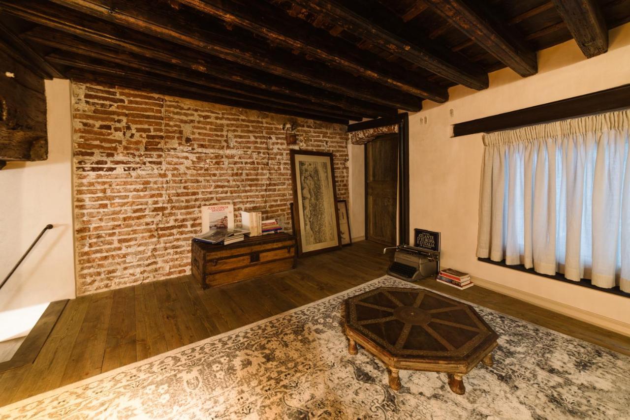 Nil Sine Deo Apartment Genoa Bagian luar foto